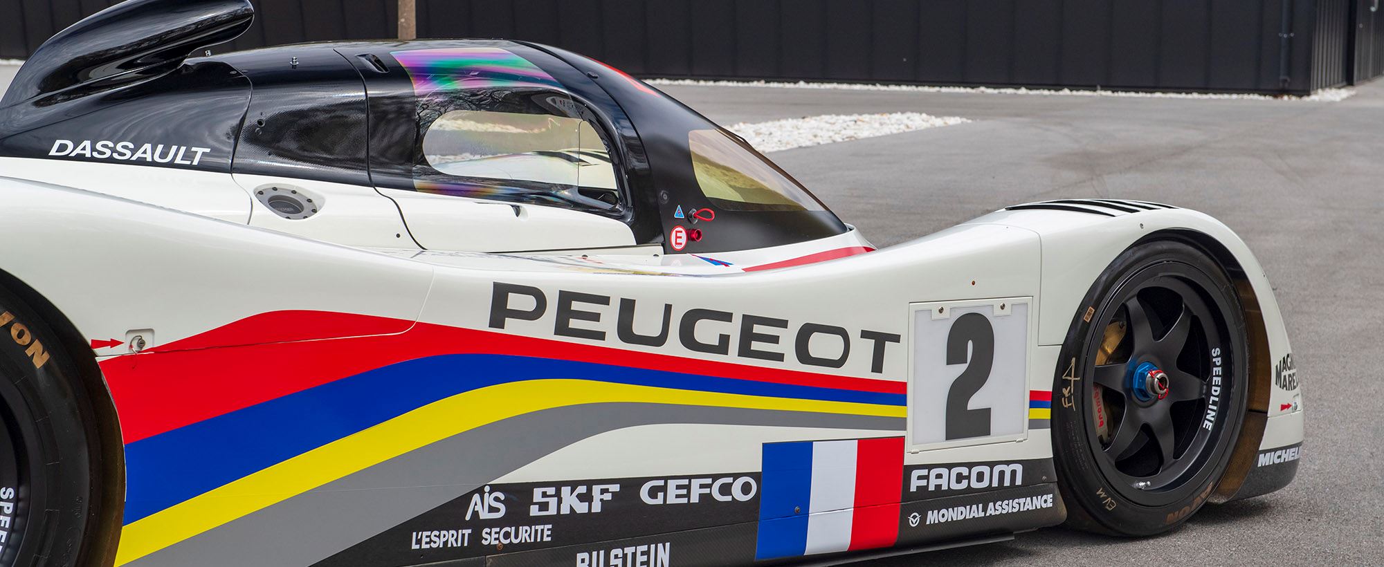 Peugeot 905 081.jpg