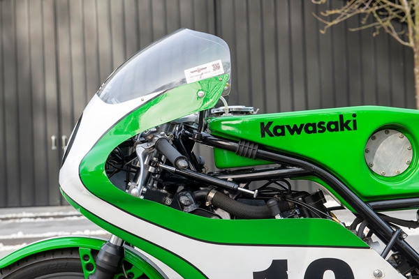Kawasaki 750 010.jpg