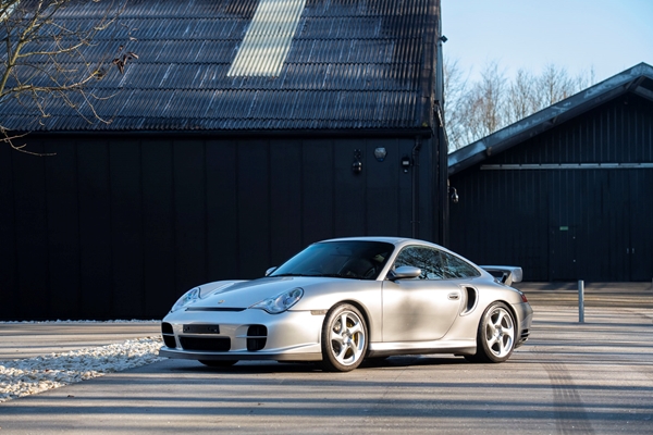 Porsche GT2 013.jpg