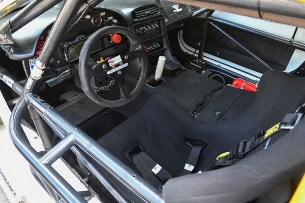 Chevrolet Corvette 012.jpg