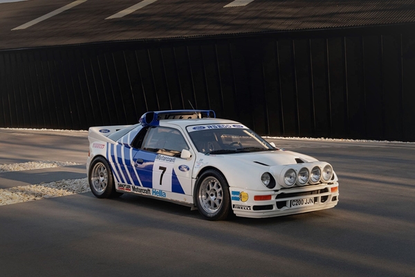 Ford RS 200 020 1.jpg